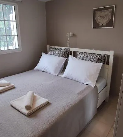Amazing 2 Bedroom In A Seaside Vila * Vergia