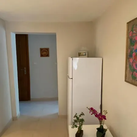 Amazing 2 Bedroom In A Seaside Vila * Vergia